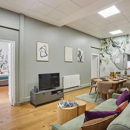 Sublim 3 Bedrooms Center Of By Prestige Paris
