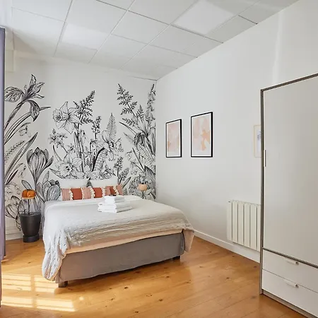 Sublim 3 Bedrooms Center Of By Prestige Paris